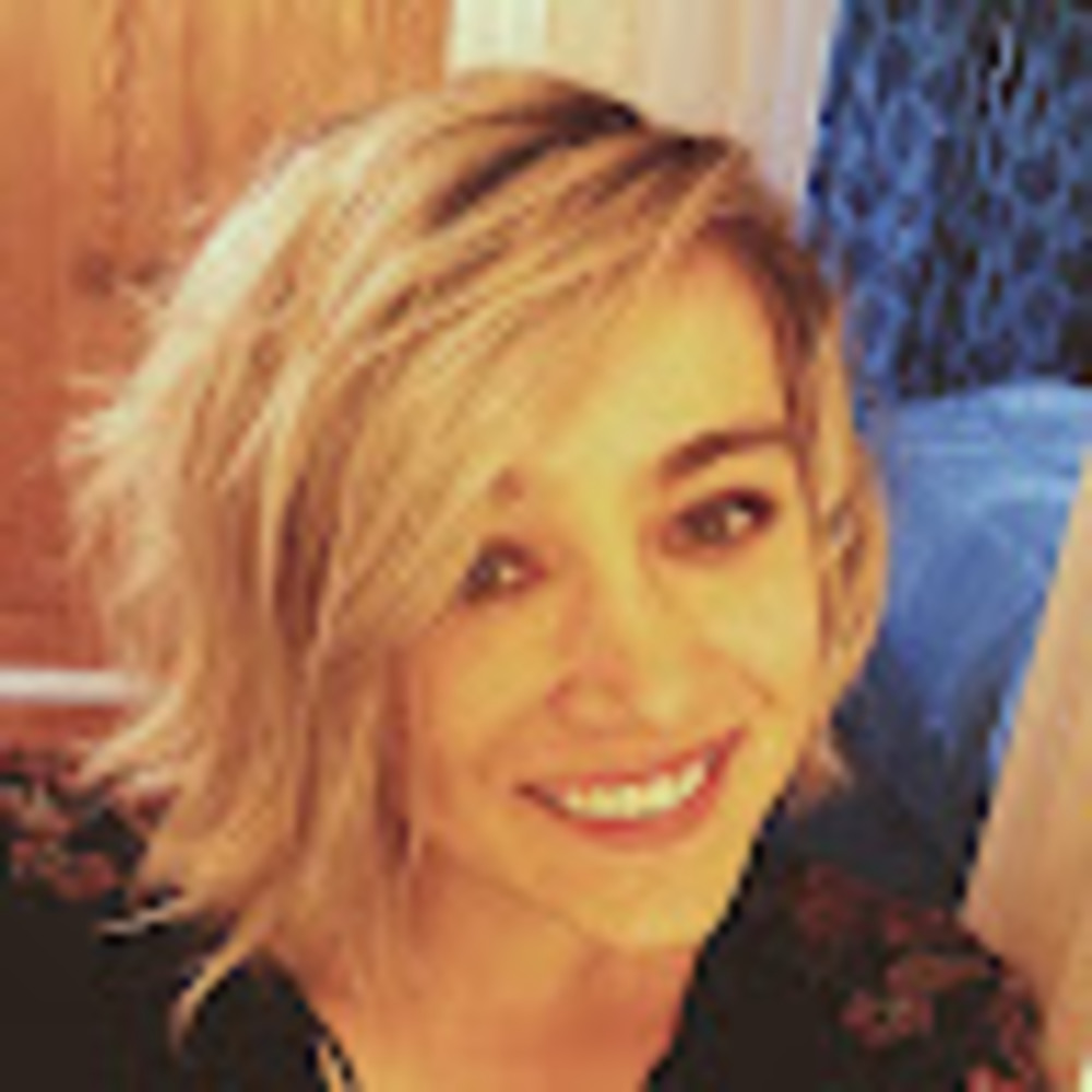 Meet your Posher, Elsha